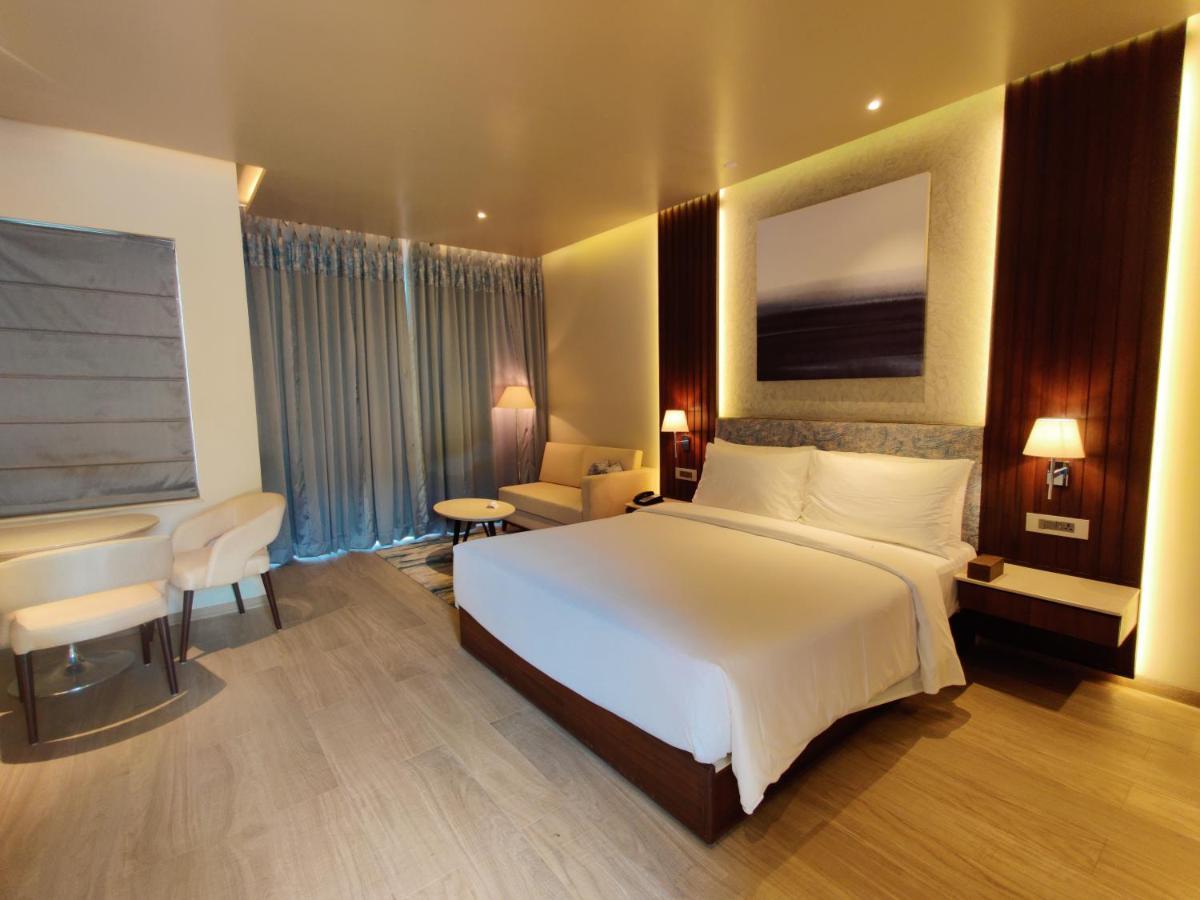 Radisson Blu Resort Visakhapatnam Exterior foto