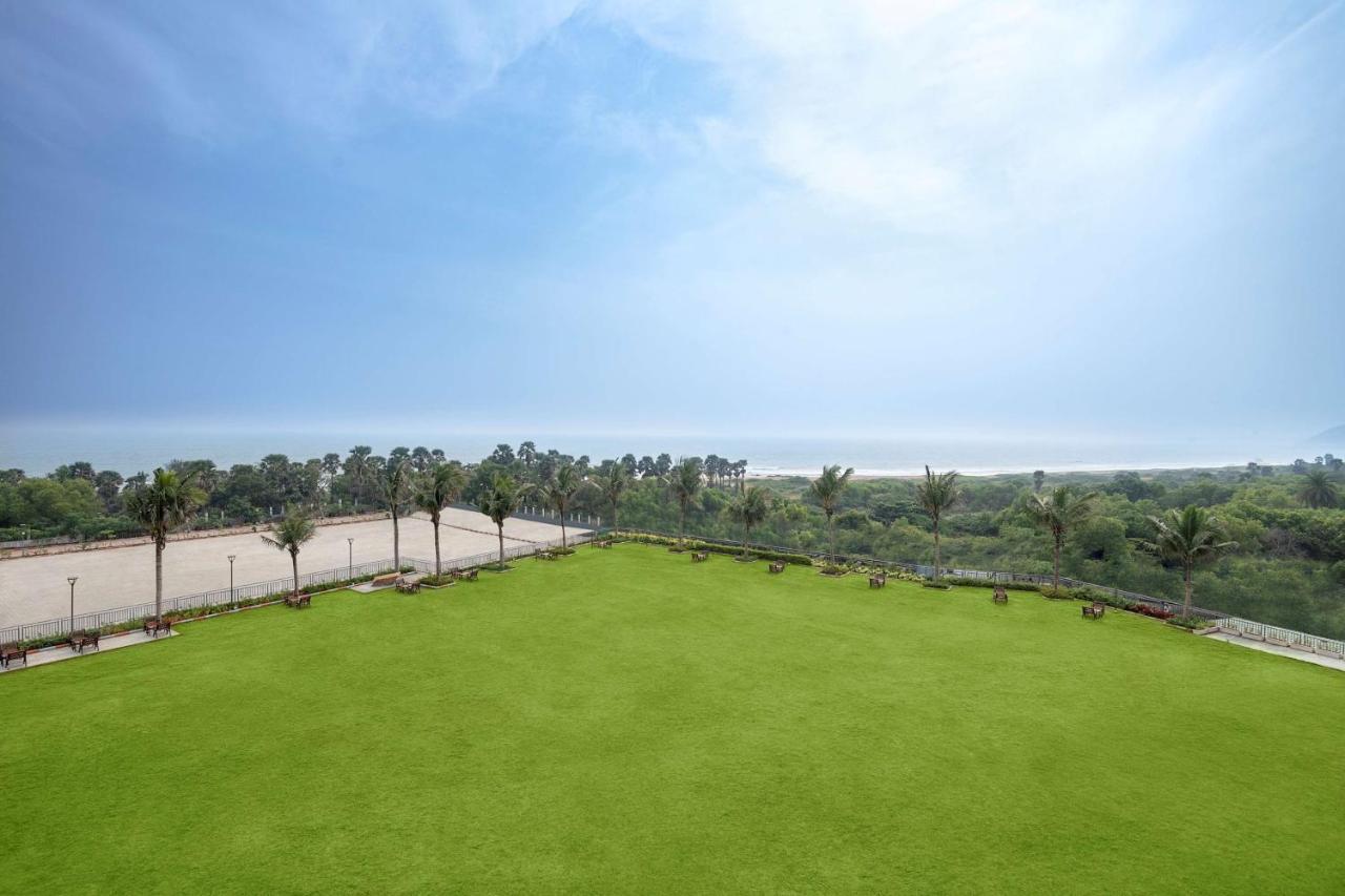 Radisson Blu Resort Visakhapatnam Exterior foto